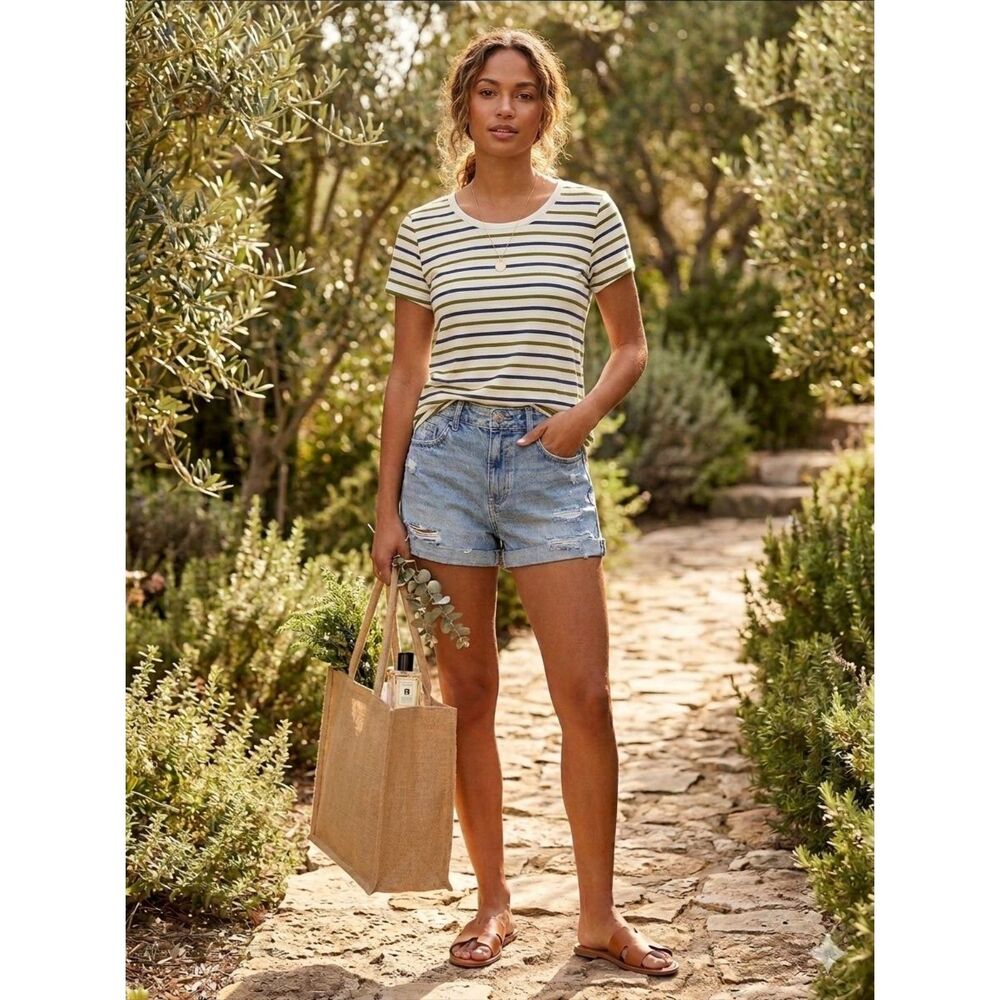 WANTABLE Striped High Low Tee Olive Green Navy Blue Crew Neck Top Size Medium - Picture 7 of 7